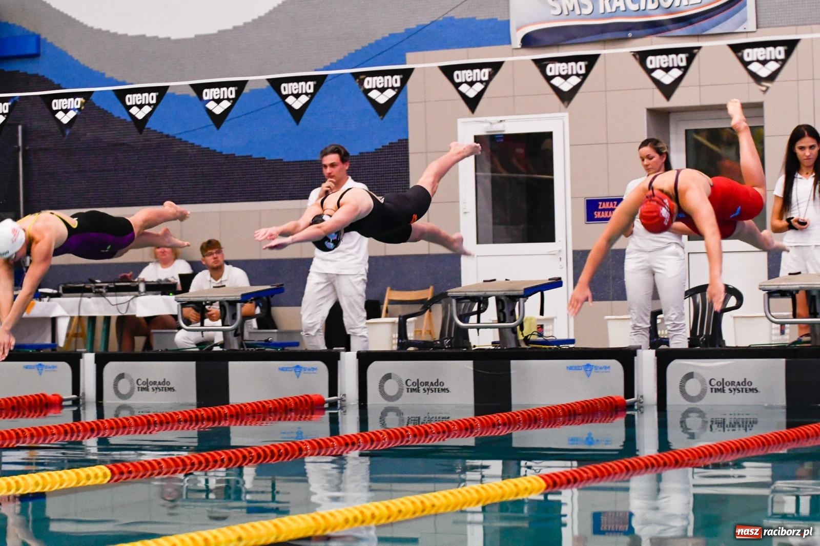 Zdjęcie w galerii na portalu naszraciborz.pl: Pływackie sprinty w Raciborzu. Stawką Puchar Marszałka wiadomości z regionu