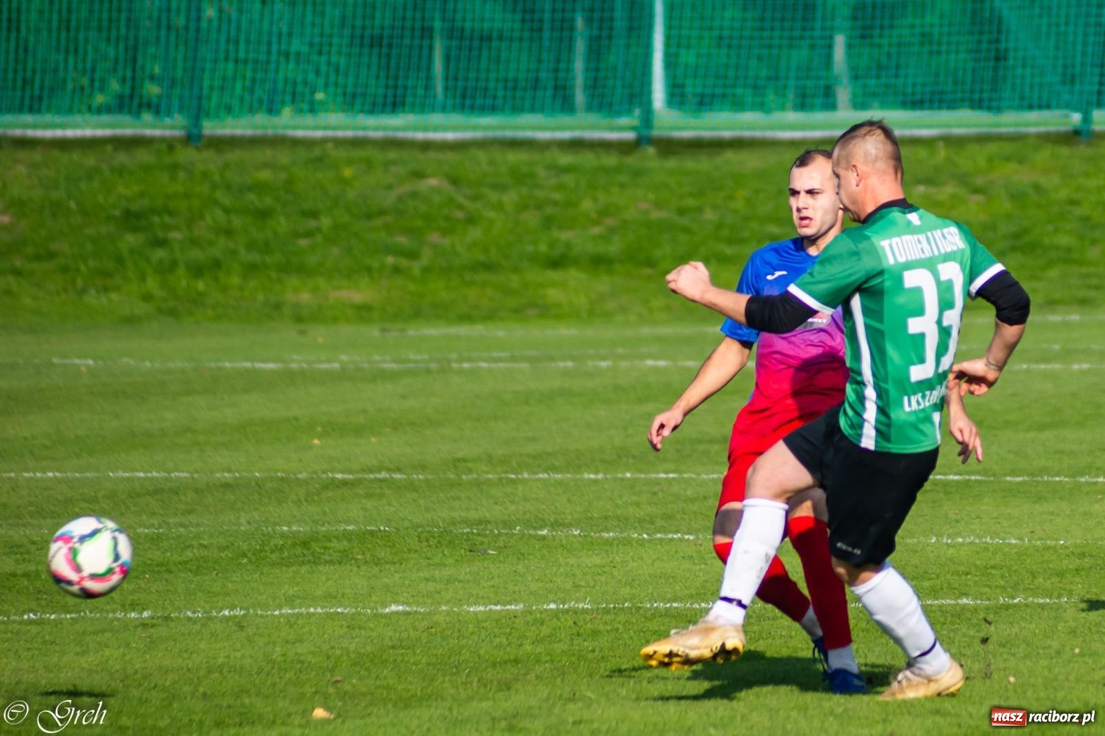 Zdjęcie w galerii na portalu naszraciborz.pl: Kolejarz Chałupki z kolejną wygraną. Zabełków wciąż na dnie [FOTO] wiadomości z regionu