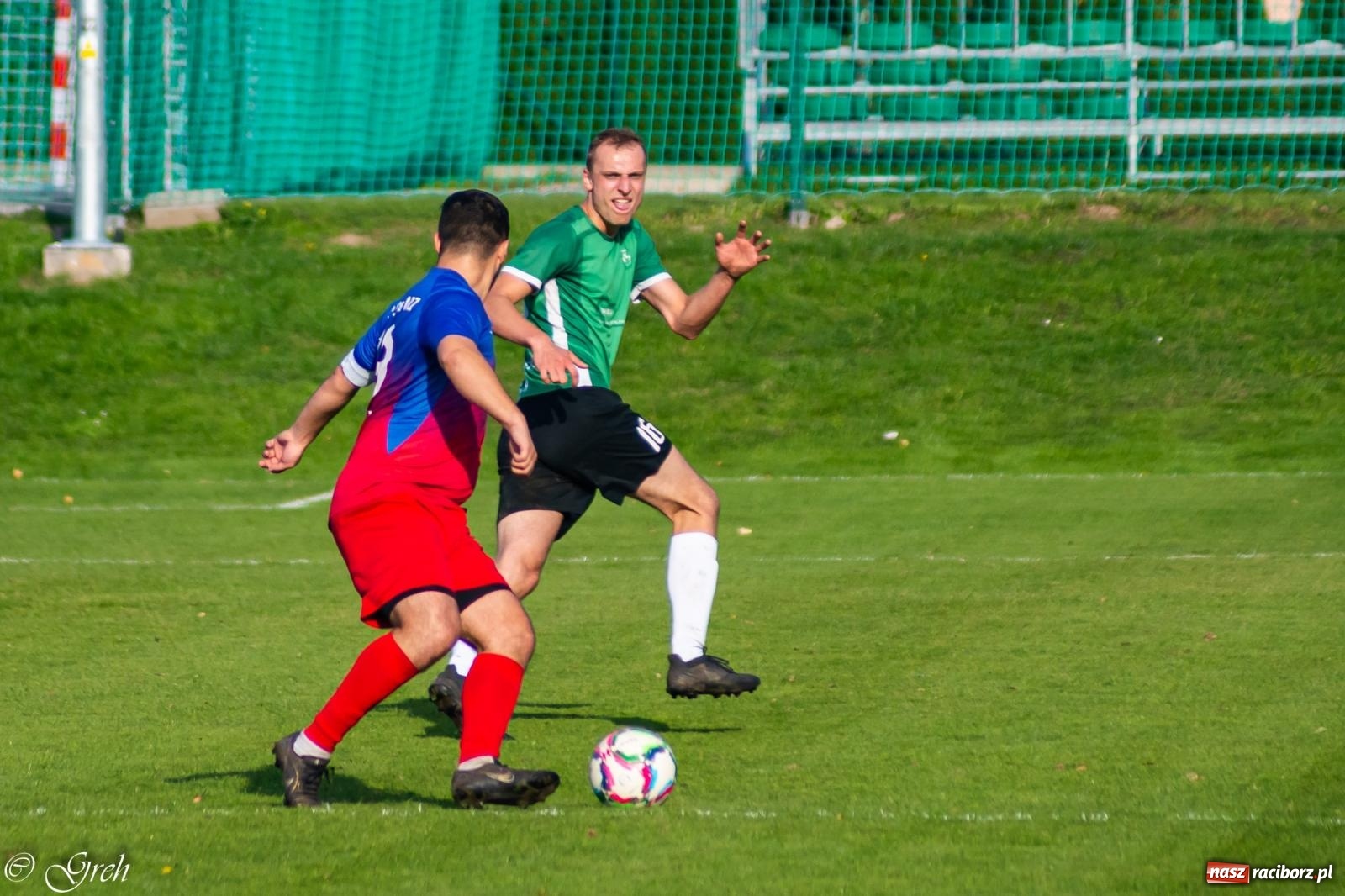 Zdjęcie w galerii na portalu naszraciborz.pl: Kolejarz Chałupki z kolejną wygraną. Zabełków wciąż na dnie [FOTO] wiadomości z regionu