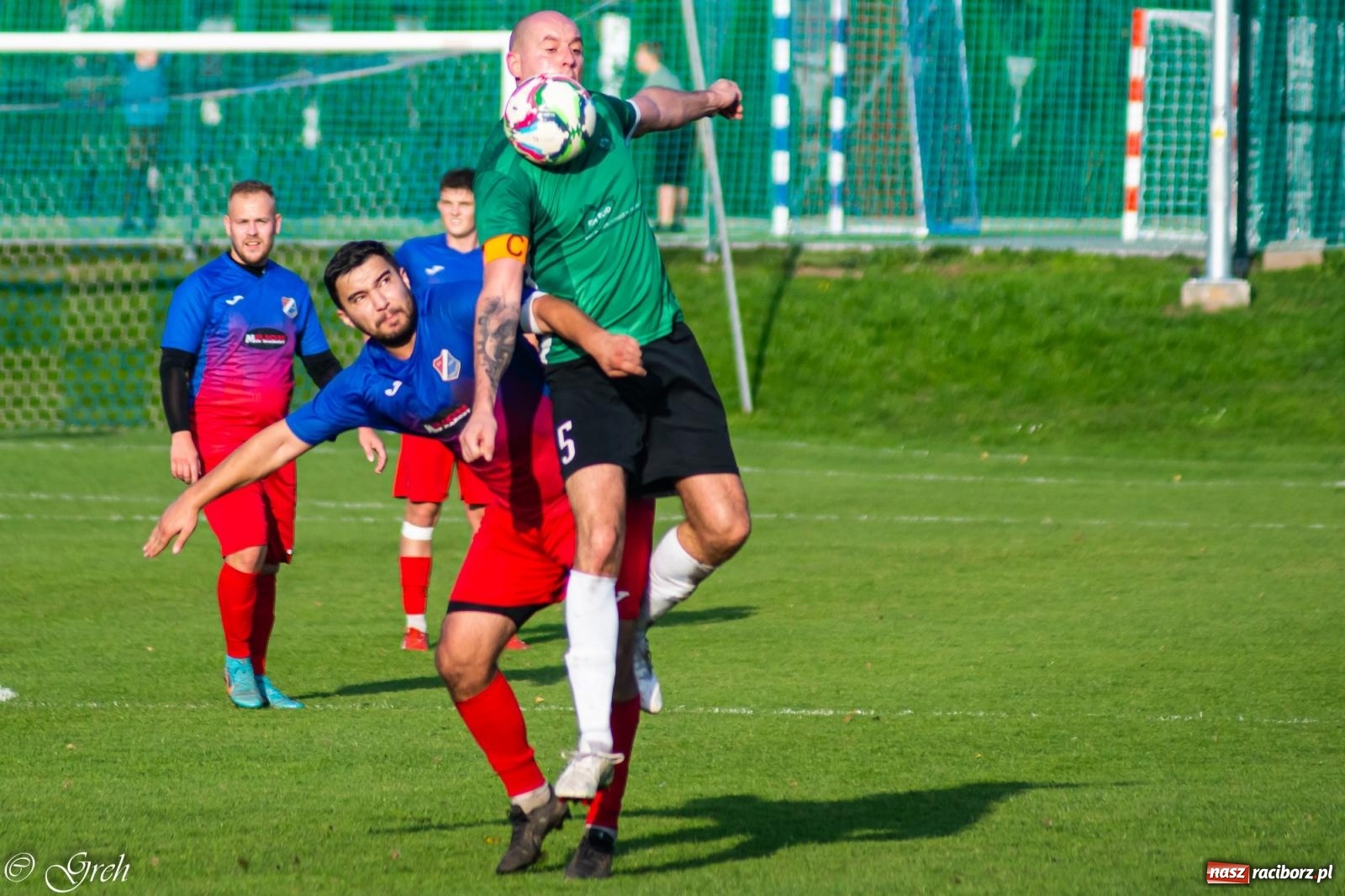 Zdjęcie w galerii na portalu naszraciborz.pl: Kolejarz Chałupki z kolejną wygraną. Zabełków wciąż na dnie [FOTO] wiadomości z regionu
