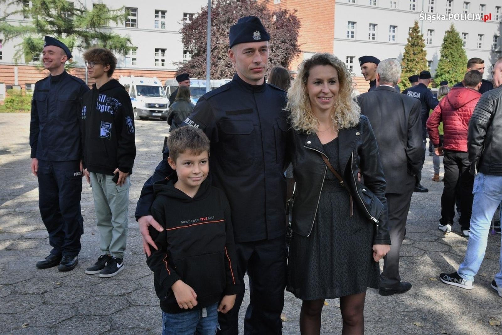 Zdjęcie w galerii na portalu naszraciborz.pl: Ślubowanie za nimi. Teraz półroczne szkolenie wiadomości z regionu