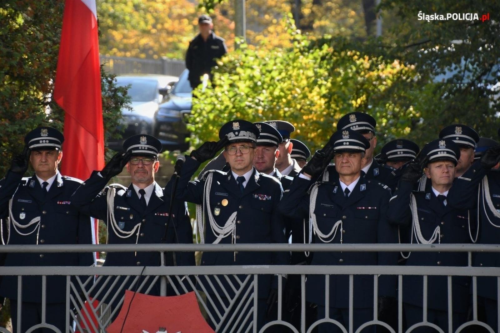 Zdjęcie w galerii na portalu naszraciborz.pl: Ślubowanie za nimi. Teraz półroczne szkolenie wiadomości z regionu