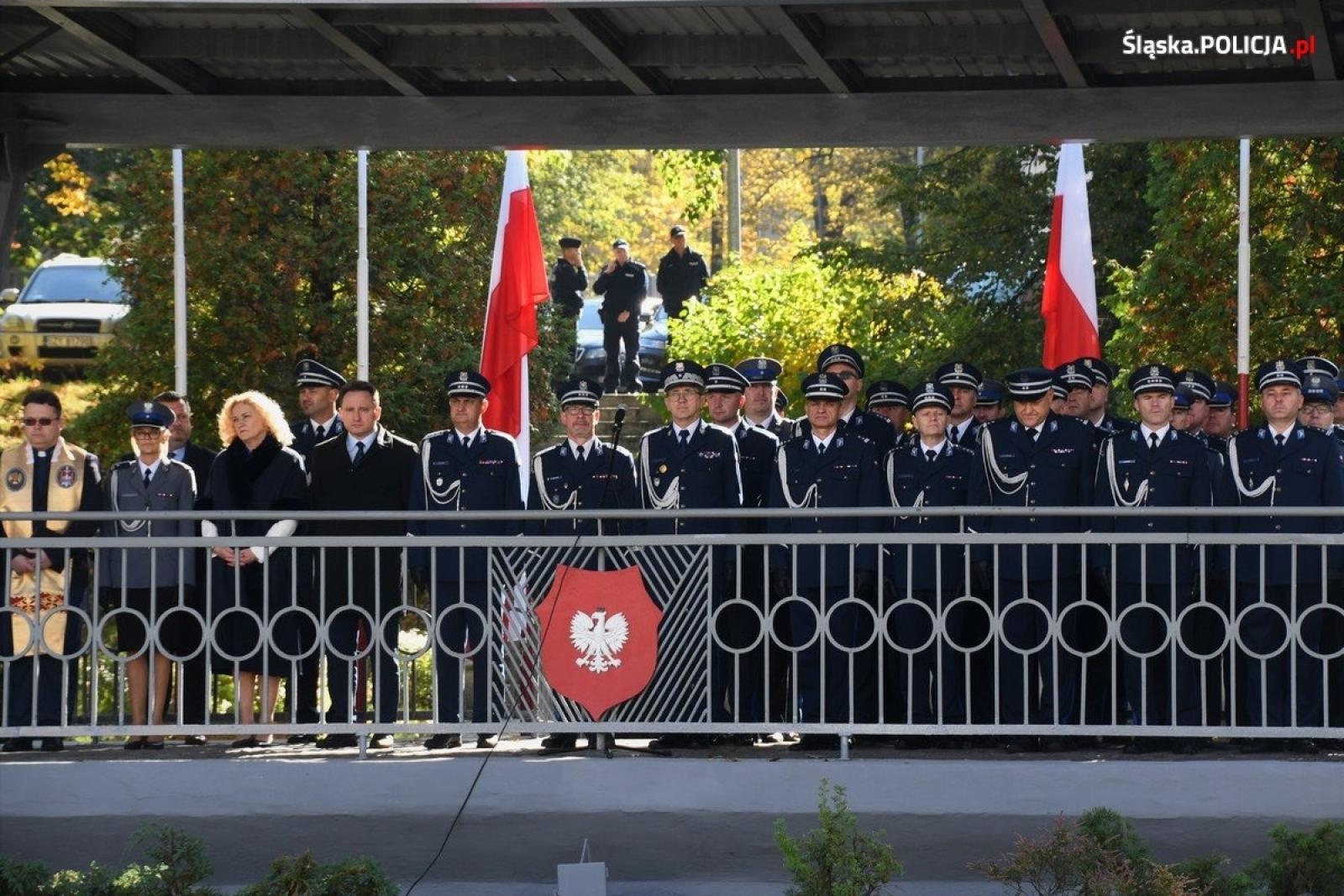 Zdjęcie w galerii na portalu naszraciborz.pl: Ślubowanie za nimi. Teraz półroczne szkolenie wiadomości z regionu