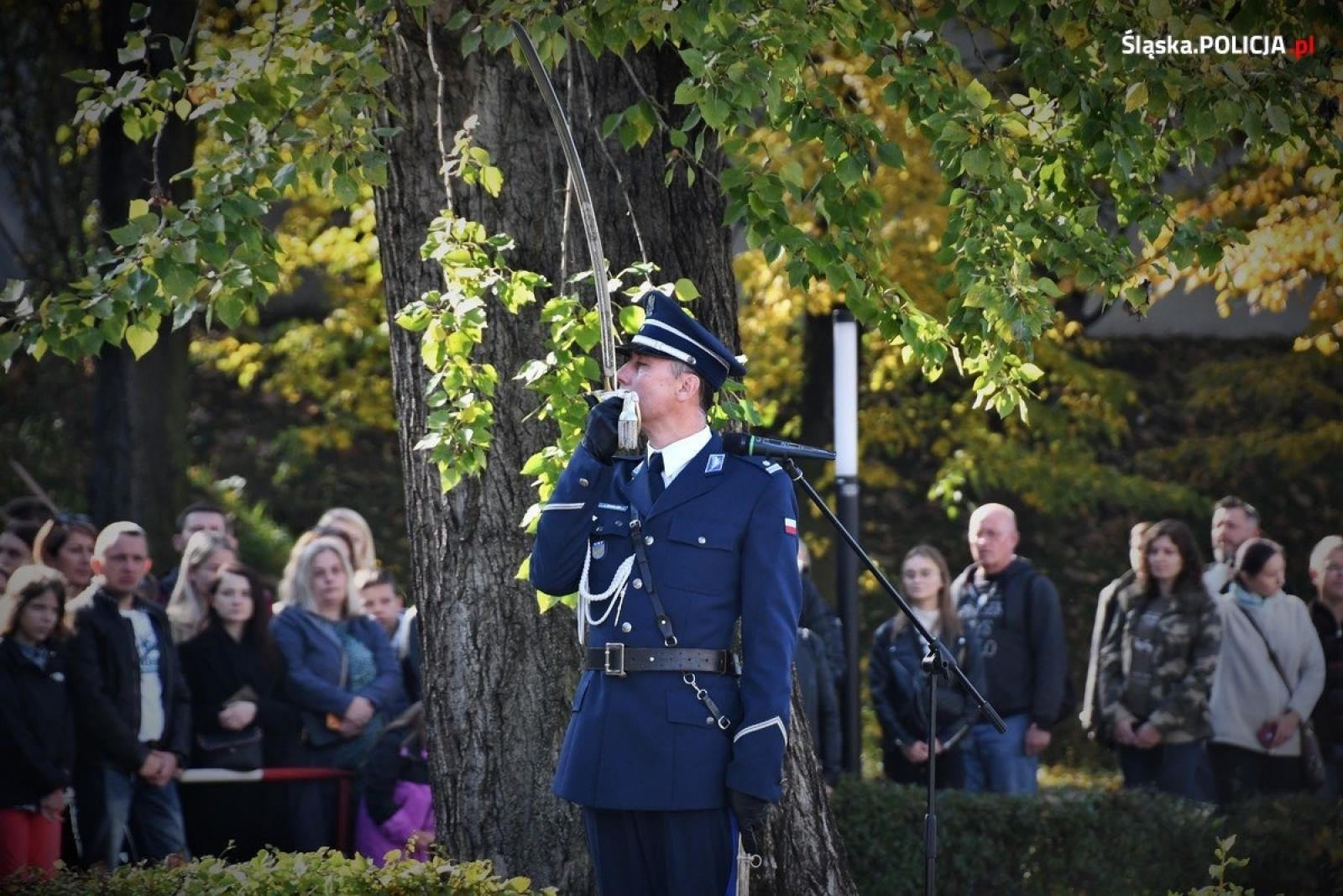 Zdjęcie w galerii na portalu naszraciborz.pl: Ślubowanie za nimi. Teraz półroczne szkolenie wiadomości z regionu