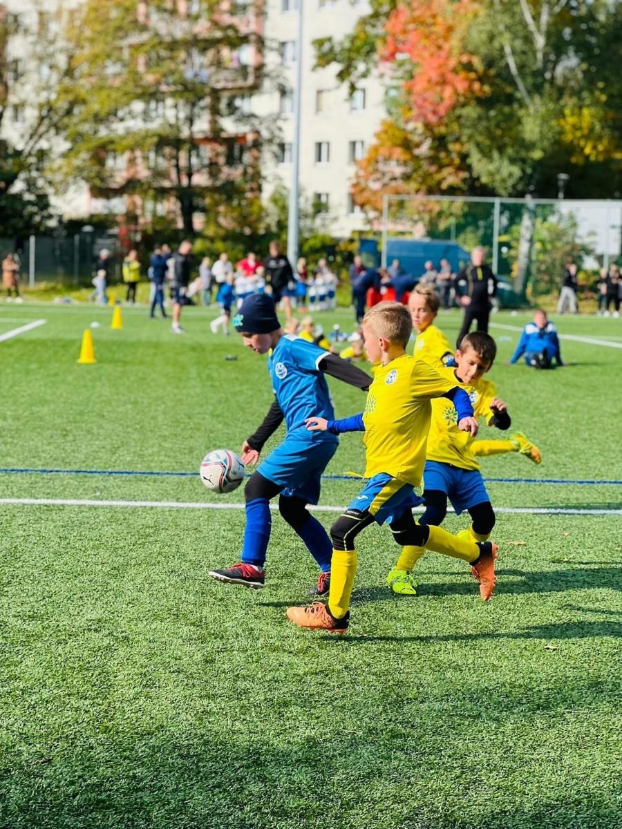 Zdjęcie w galerii na portalu naszraciborz.pl: Żaki Markowic z pucharem Starosty Poruby [FOTO] wiadomości z regionu