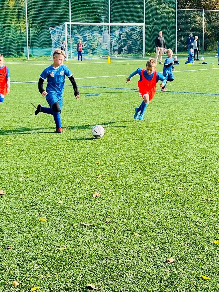 Zdjęcie w galerii na portalu naszraciborz.pl: Żaki Markowic z pucharem Starosty Poruby [FOTO] wiadomości z regionu