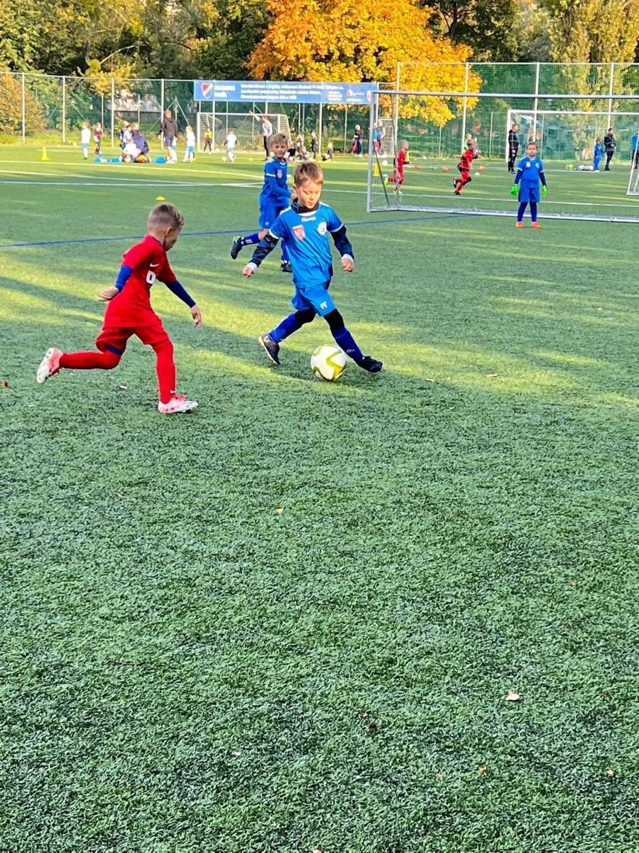 Zdjęcie w galerii na portalu naszraciborz.pl: Żaki Markowic z pucharem Starosty Poruby [FOTO] wiadomości z regionu