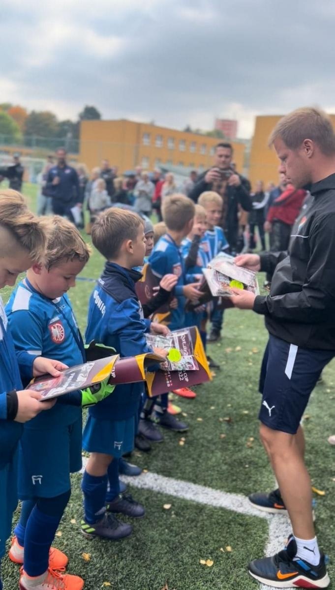 Zdjęcie w galerii na portalu naszraciborz.pl: Żaki Markowic z pucharem Starosty Poruby [FOTO] wiadomości z regionu