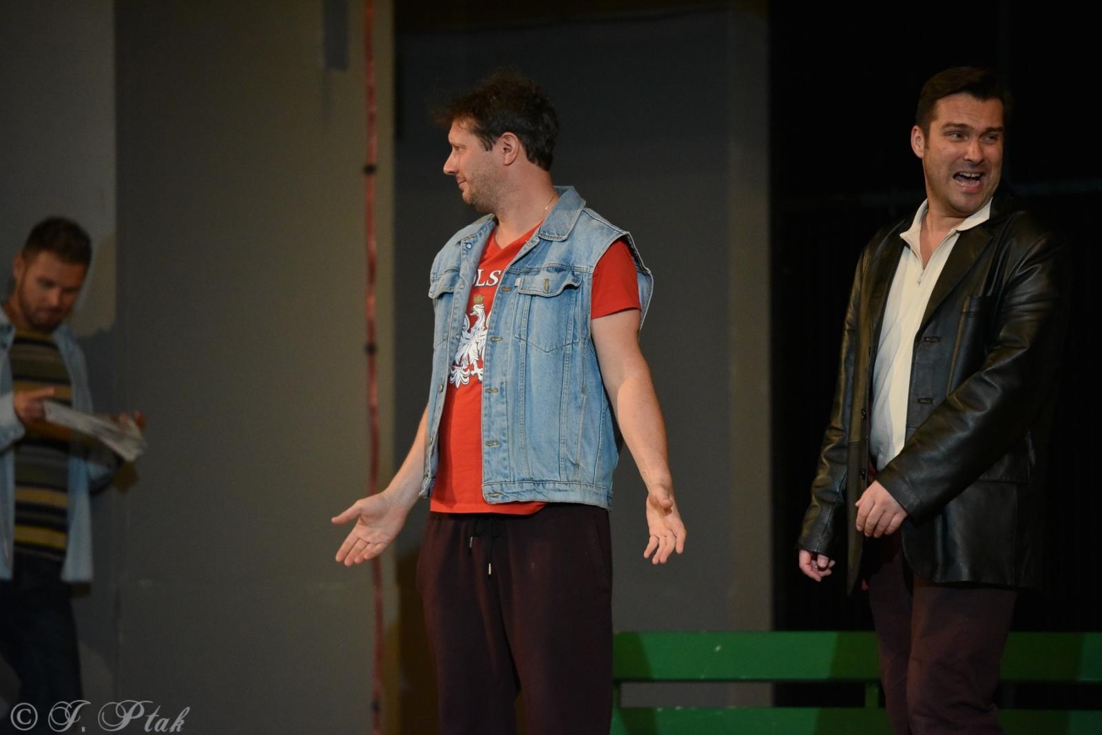 Zdjęcie w galerii na portalu naszraciborz.pl: Goło i wesoło na deskach RCK [FOTO] wiadomości z regionu