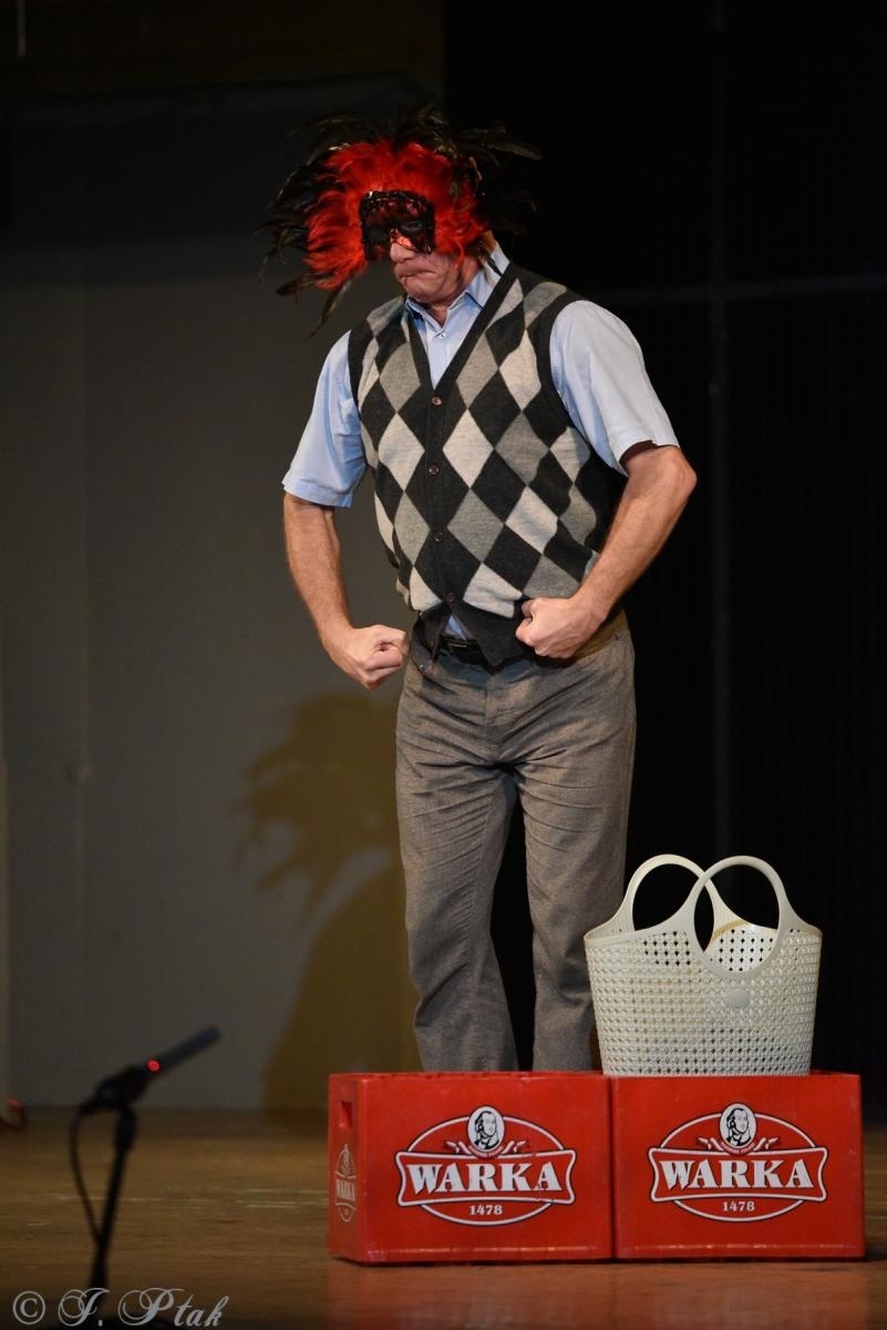 Zdjęcie w galerii na portalu naszraciborz.pl: Goło i wesoło na deskach RCK [FOTO] wiadomości z regionu