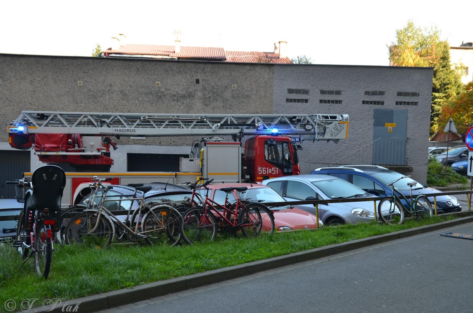 Zdjęcie w galerii na portalu naszraciborz.pl: Wszystkie służby na Katowickiej. Nie żyje mężczyzna wiadomości z regionu