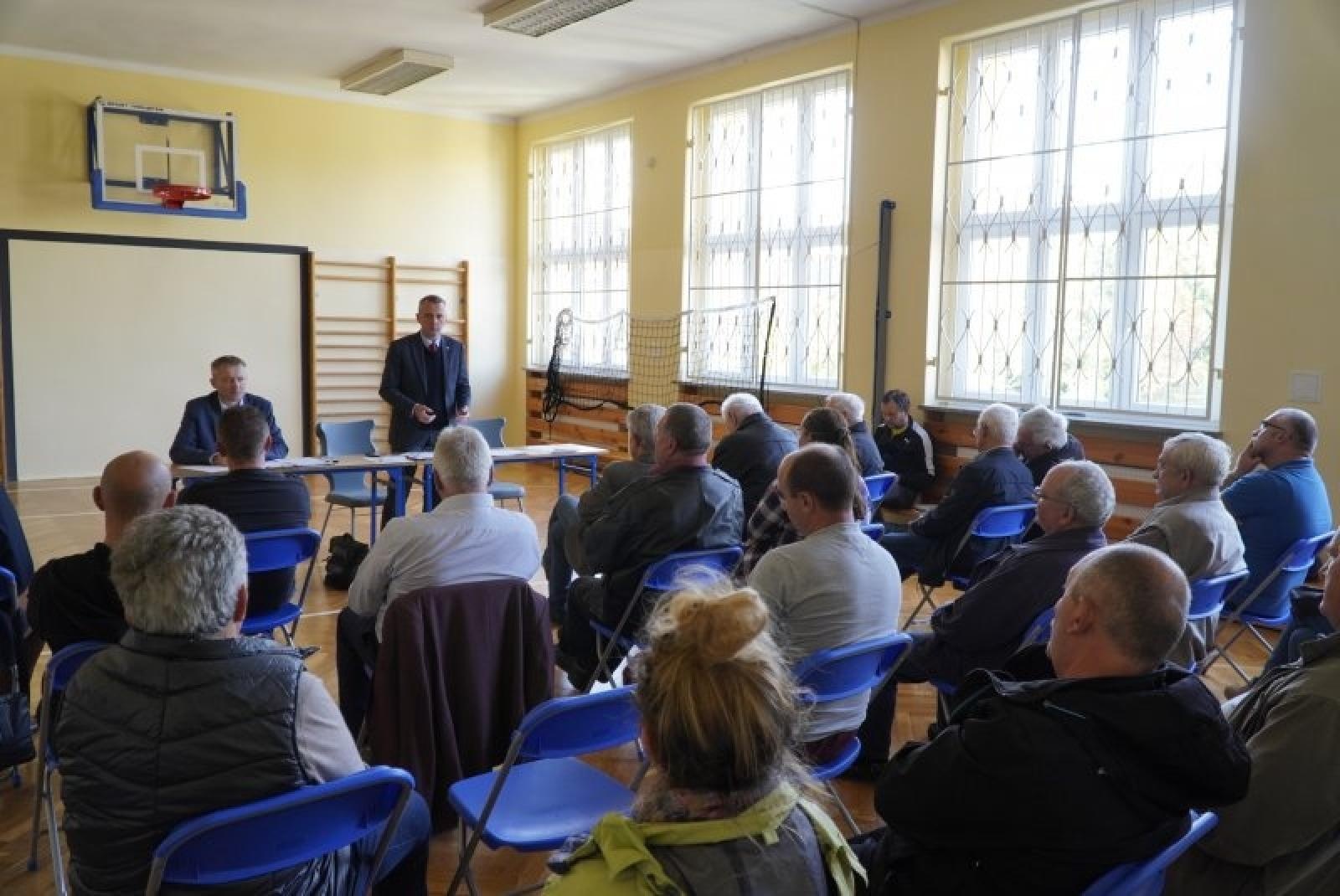 Zdjęcie w galerii na portalu naszraciborz.pl: Na półmetku spotkań prezydenta z mieszkańcami wiadomości z regionu