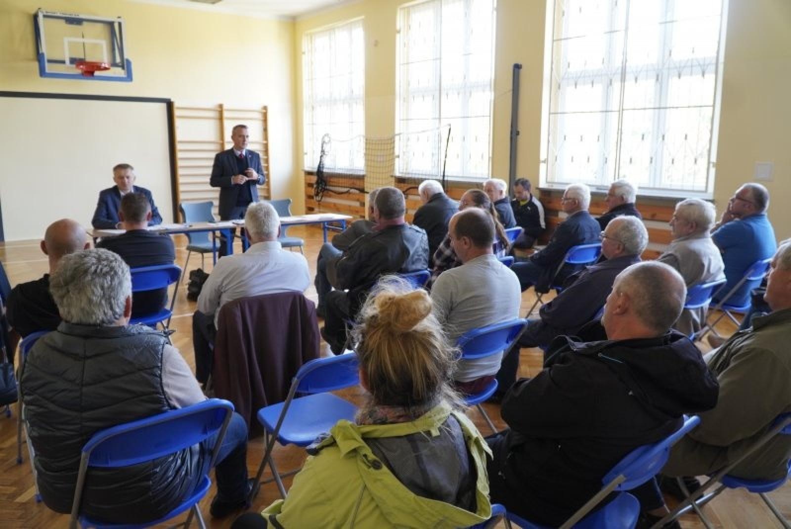 Zdjęcie w galerii na portalu naszraciborz.pl: Na półmetku spotkań prezydenta z mieszkańcami wiadomości z regionu