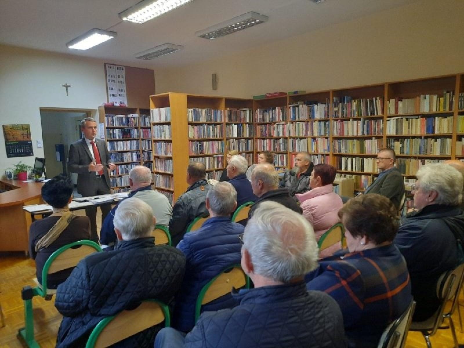 Zdjęcie w galerii na portalu naszraciborz.pl: Na półmetku spotkań prezydenta z mieszkańcami wiadomości z regionu