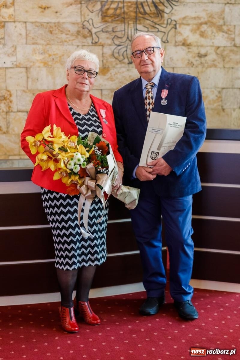 Zdjęcie w galerii na portalu naszraciborz.pl: Najważniejsza jest zgoda. Złote gody w raciborskim USC [FOTO i WIDEO] wiadomości z regionu