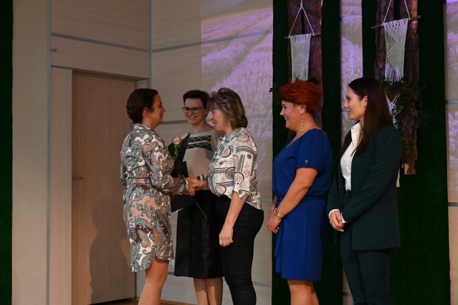 Zdjęcie w galerii na portalu naszraciborz.pl: W gminie Krzyżanowice obchodzono Dzień Edukacji Narodowej wiadomości z regionu