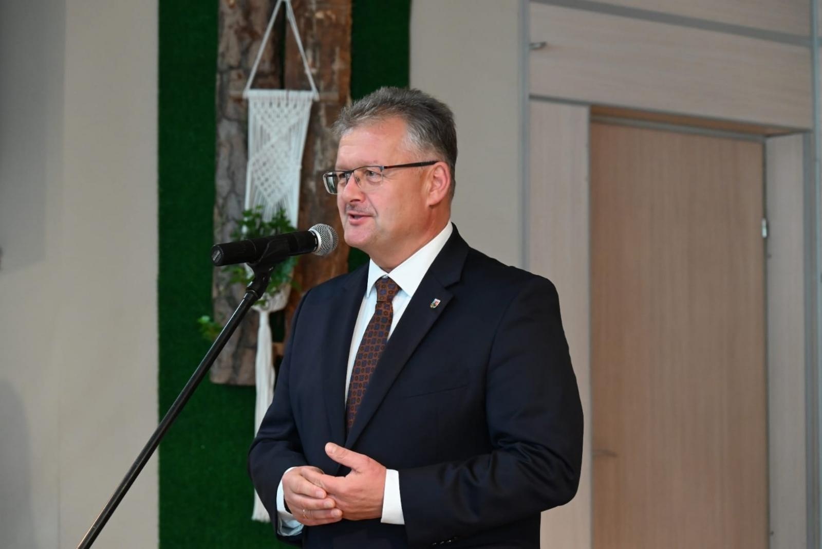 Zdjęcie w galerii na portalu naszraciborz.pl: W gminie Krzyżanowice obchodzono Dzień Edukacji Narodowej wiadomości z regionu