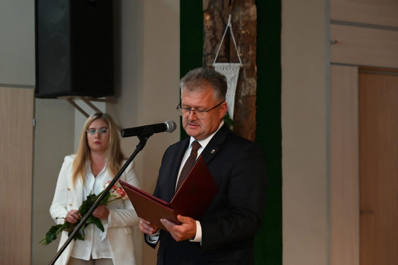 Zdjęcie w galerii na portalu naszraciborz.pl: W gminie Krzyżanowice obchodzono Dzień Edukacji Narodowej wiadomości z regionu