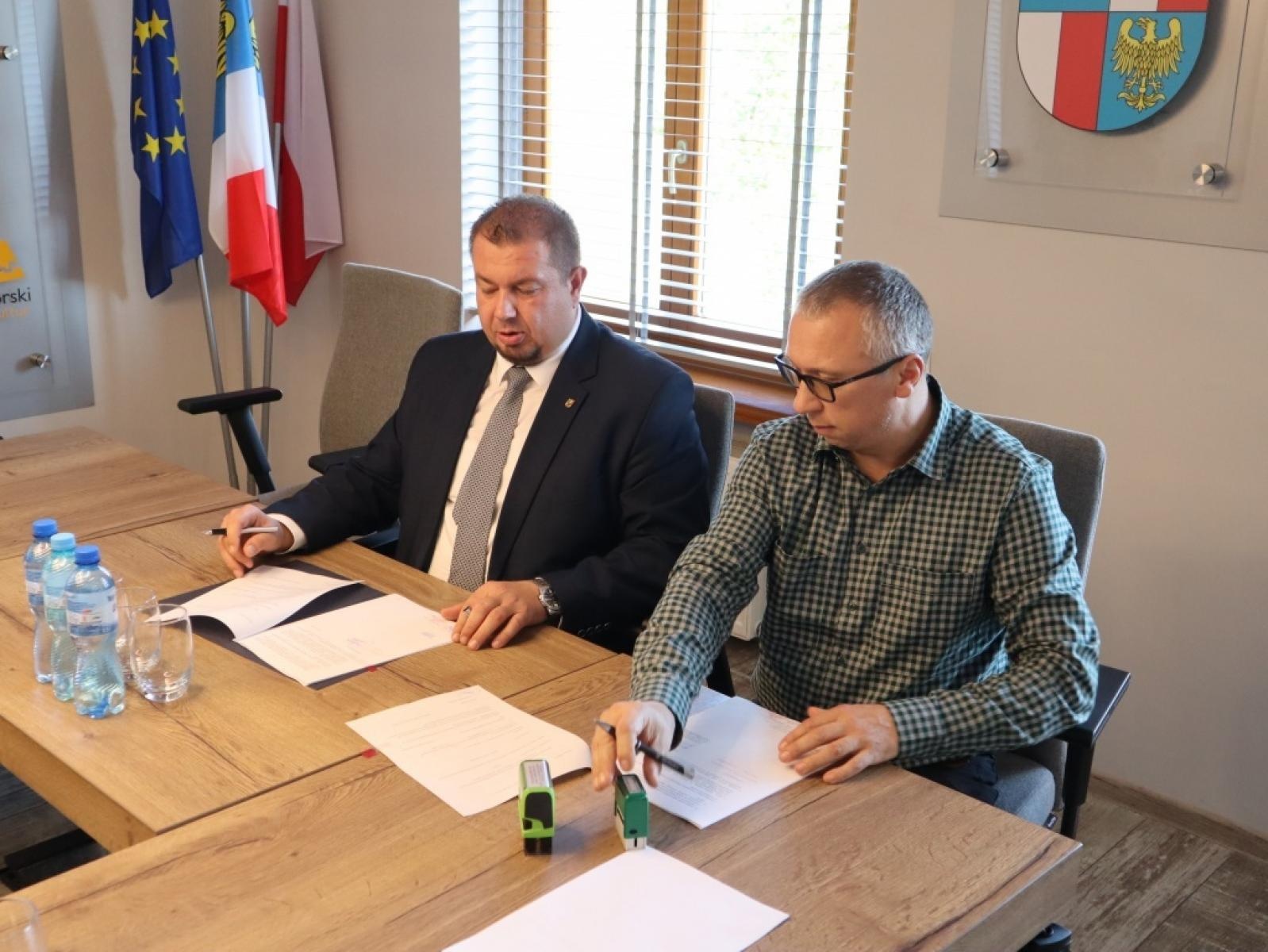 Zdjęcie w galerii na portalu naszraciborz.pl: Rusza remont drogi z Tworkowa do Borucina wiadomości z regionu