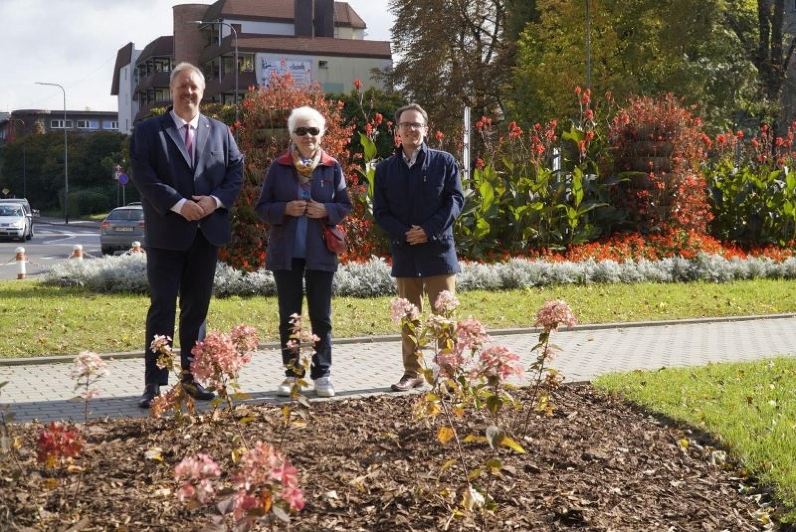 Zdjęcie w galerii na portalu naszraciborz.pl: Obywatelska cegiełka do zielonego Raciborza wiadomości z regionu