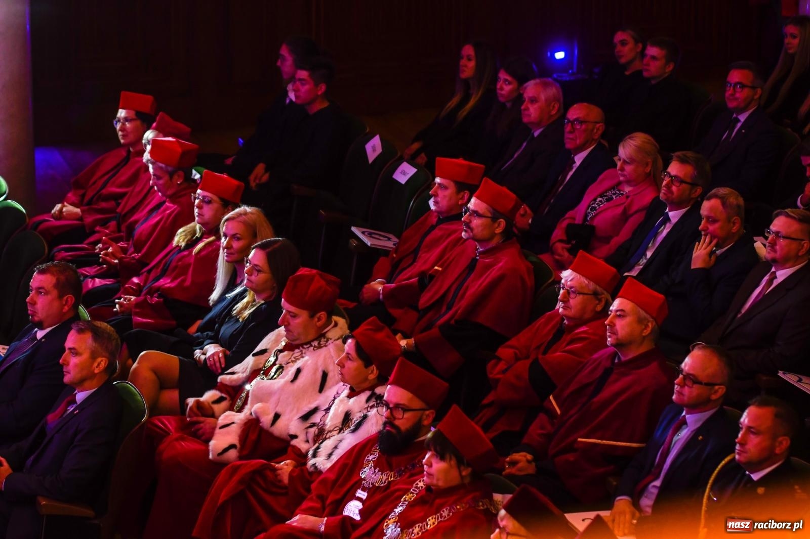 Zdjęcie w galerii na portalu naszraciborz.pl: Gaudeamus igitur i wielki jubileusz raciborskiej uczelni wiadomości z regionu