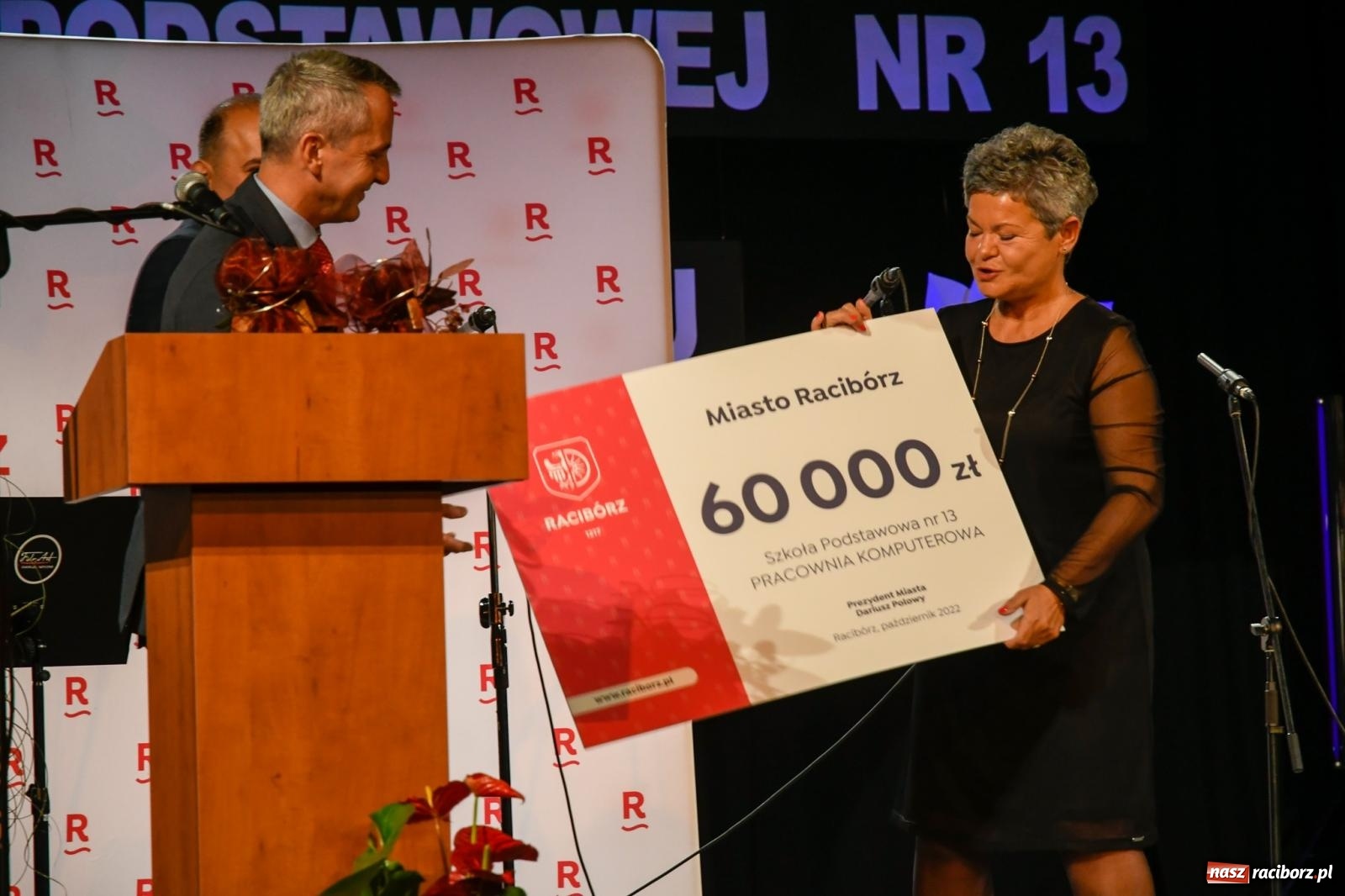 Zdjęcie w galerii na portalu naszraciborz.pl: Miejskie obchody Dnia Edukacji Narodowej i 60. urodziny SP 13 [FOTO i WIDEO] wiadomości z regionu