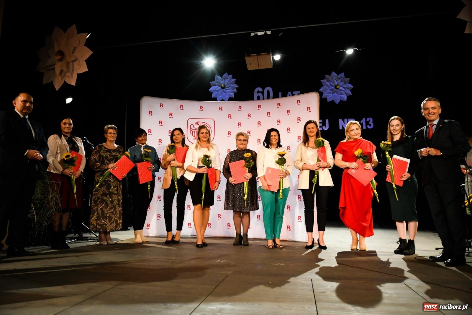 Zdjęcie w galerii na portalu naszraciborz.pl: Miejskie obchody Dnia Edukacji Narodowej i 60. urodziny SP 13 [FOTO i WIDEO] wiadomości z regionu