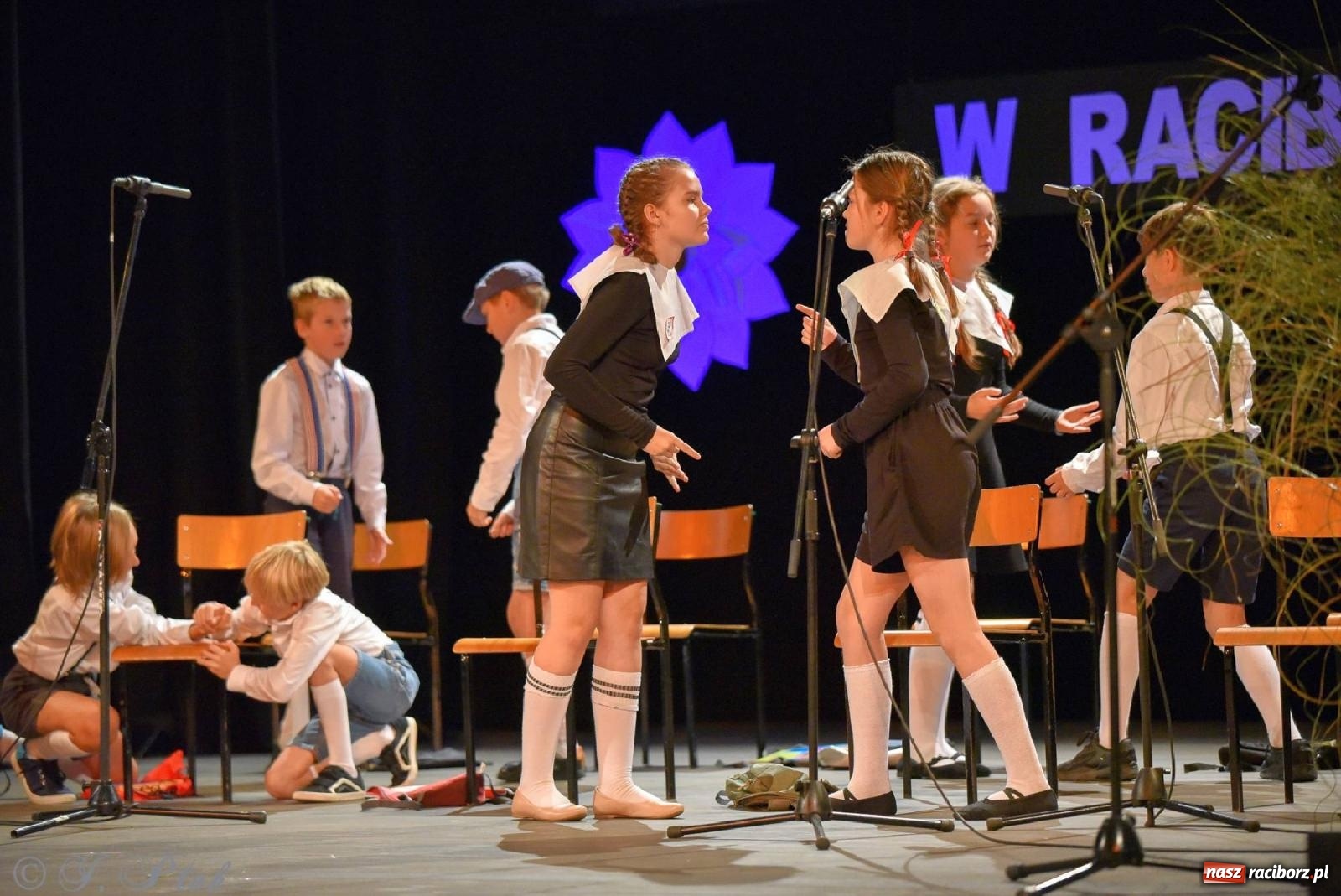 Zdjęcie w galerii na portalu naszraciborz.pl: Taka jest ta Trzynastka. Po prostu szczęśliwa wiadomości z regionu