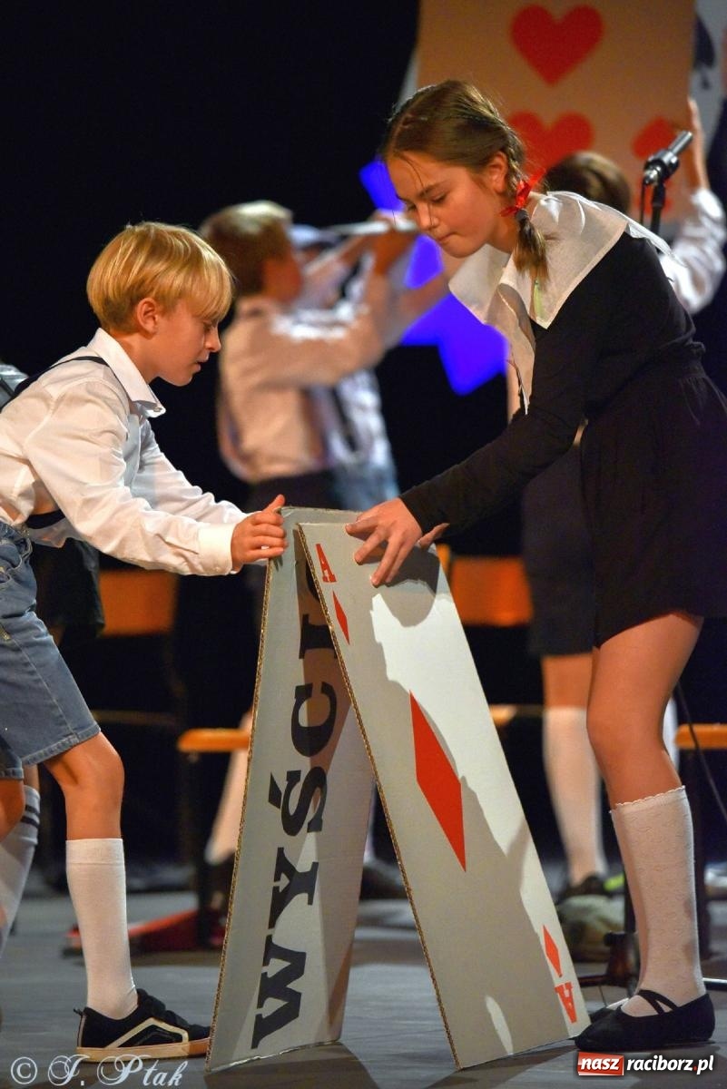 Zdjęcie w galerii na portalu naszraciborz.pl: Taka jest ta Trzynastka. Po prostu szczęśliwa wiadomości z regionu