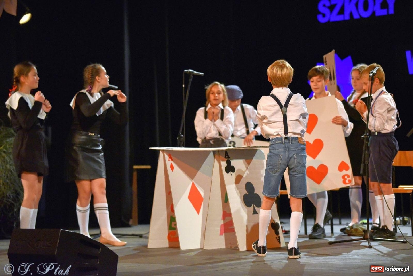 Zdjęcie w galerii na portalu naszraciborz.pl: Taka jest ta Trzynastka. Po prostu szczęśliwa wiadomości z regionu