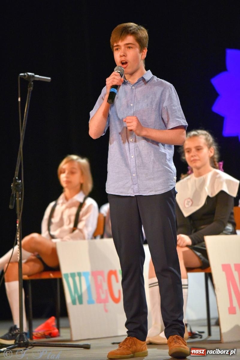 Zdjęcie w galerii na portalu naszraciborz.pl: Taka jest ta Trzynastka. Po prostu szczęśliwa wiadomości z regionu