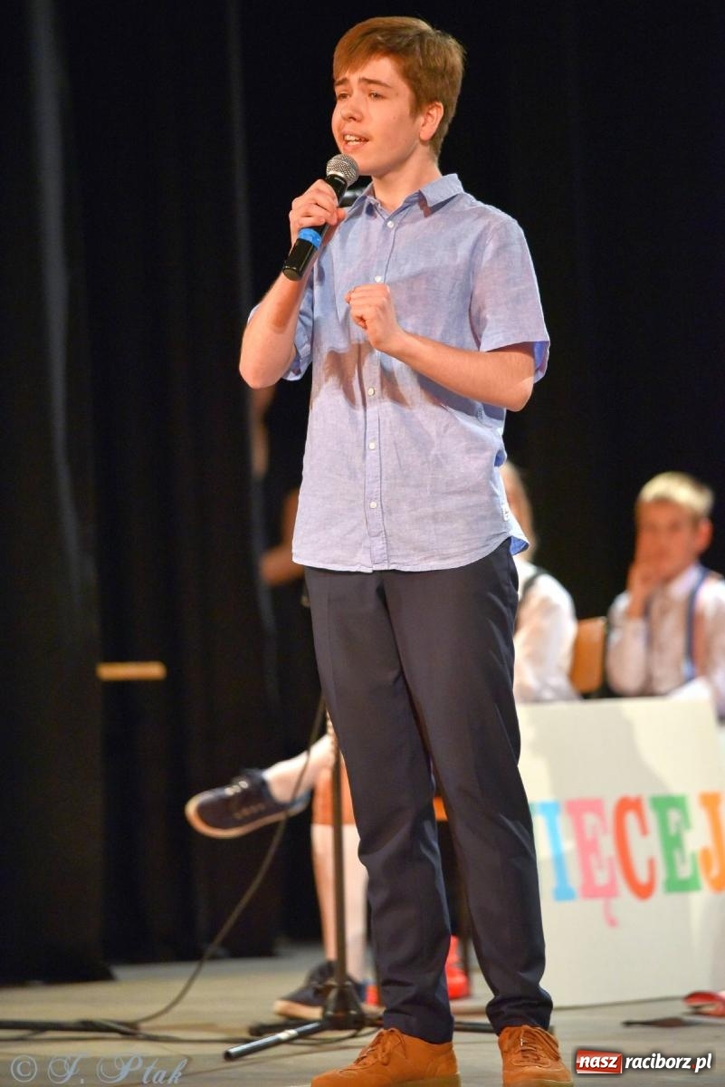 Zdjęcie w galerii na portalu naszraciborz.pl: Taka jest ta Trzynastka. Po prostu szczęśliwa wiadomości z regionu