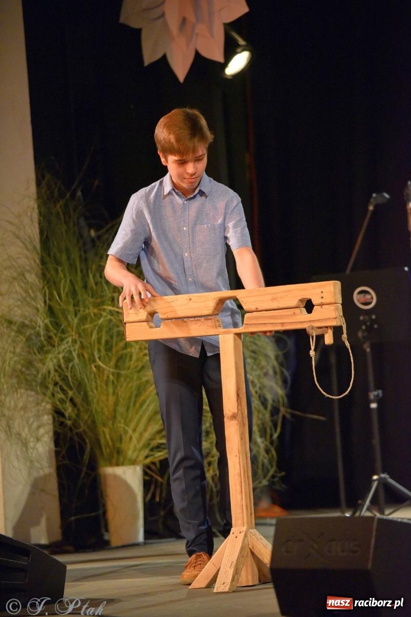 Zdjęcie w galerii na portalu naszraciborz.pl: Taka jest ta Trzynastka. Po prostu szczęśliwa wiadomości z regionu