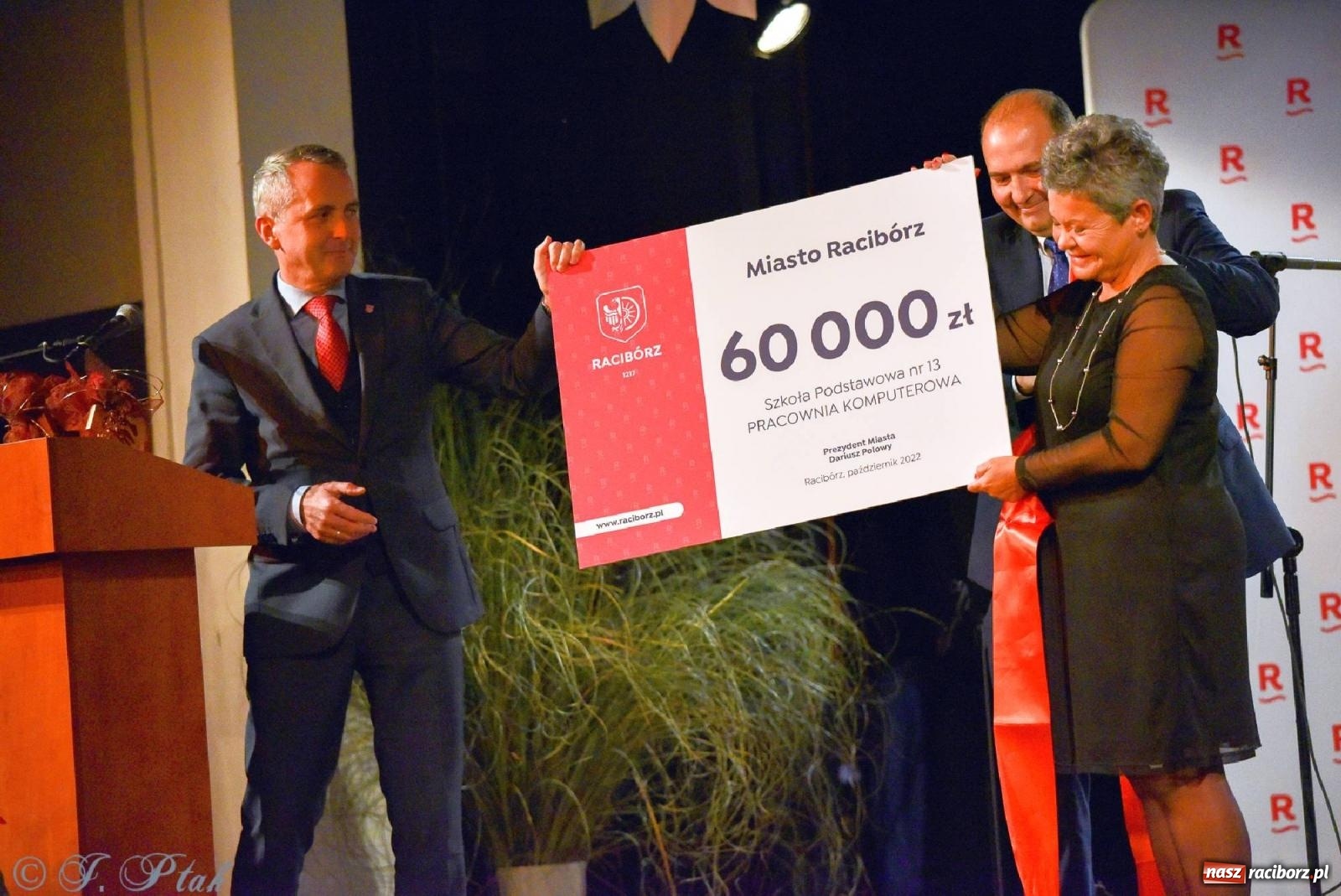 Zdjęcie w galerii na portalu naszraciborz.pl: Taka jest ta Trzynastka. Po prostu szczęśliwa wiadomości z regionu