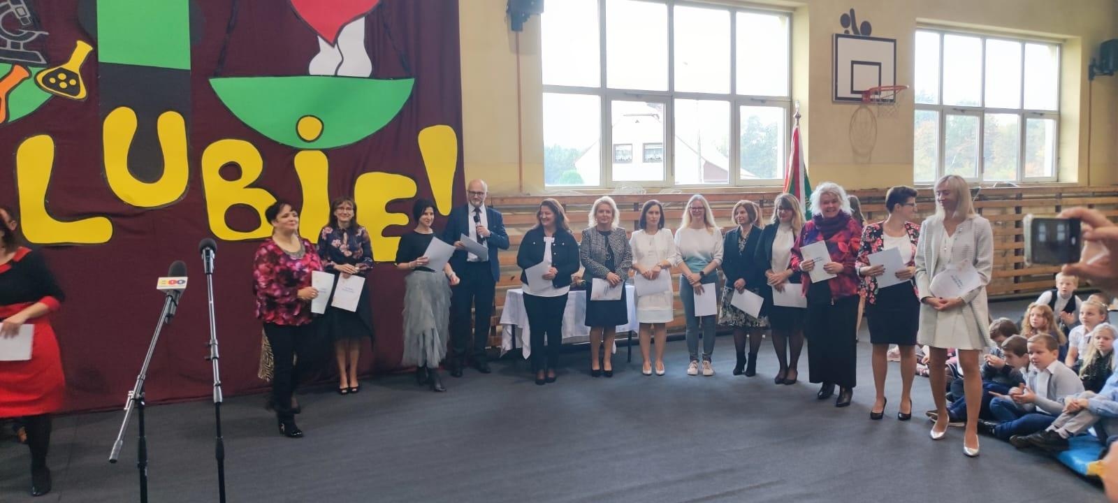 Zdjęcie w galerii na portalu naszraciborz.pl: Szkoła w Nędzy ma laboratorium talentów wiadomości z regionu