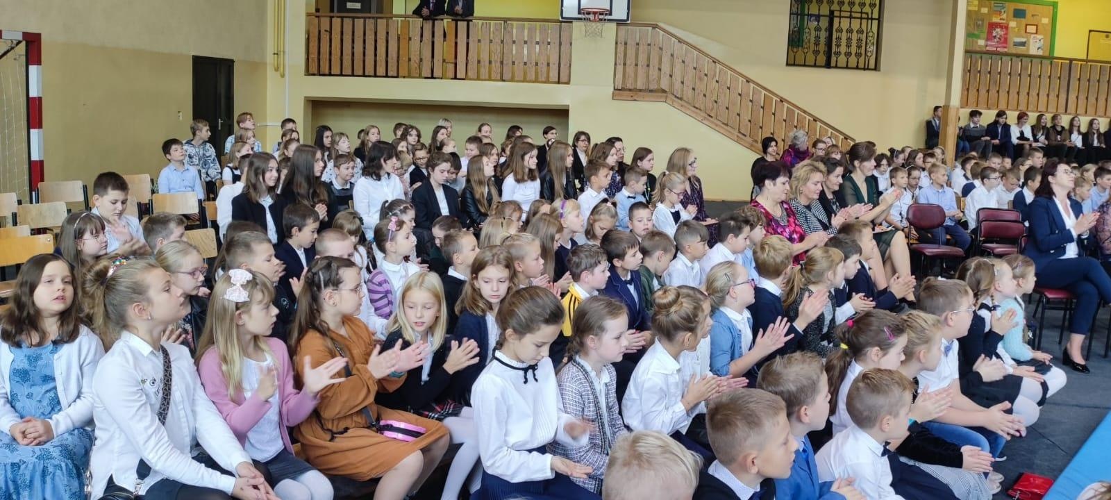 Zdjęcie w galerii na portalu naszraciborz.pl: Szkoła w Nędzy ma laboratorium talentów wiadomości z regionu