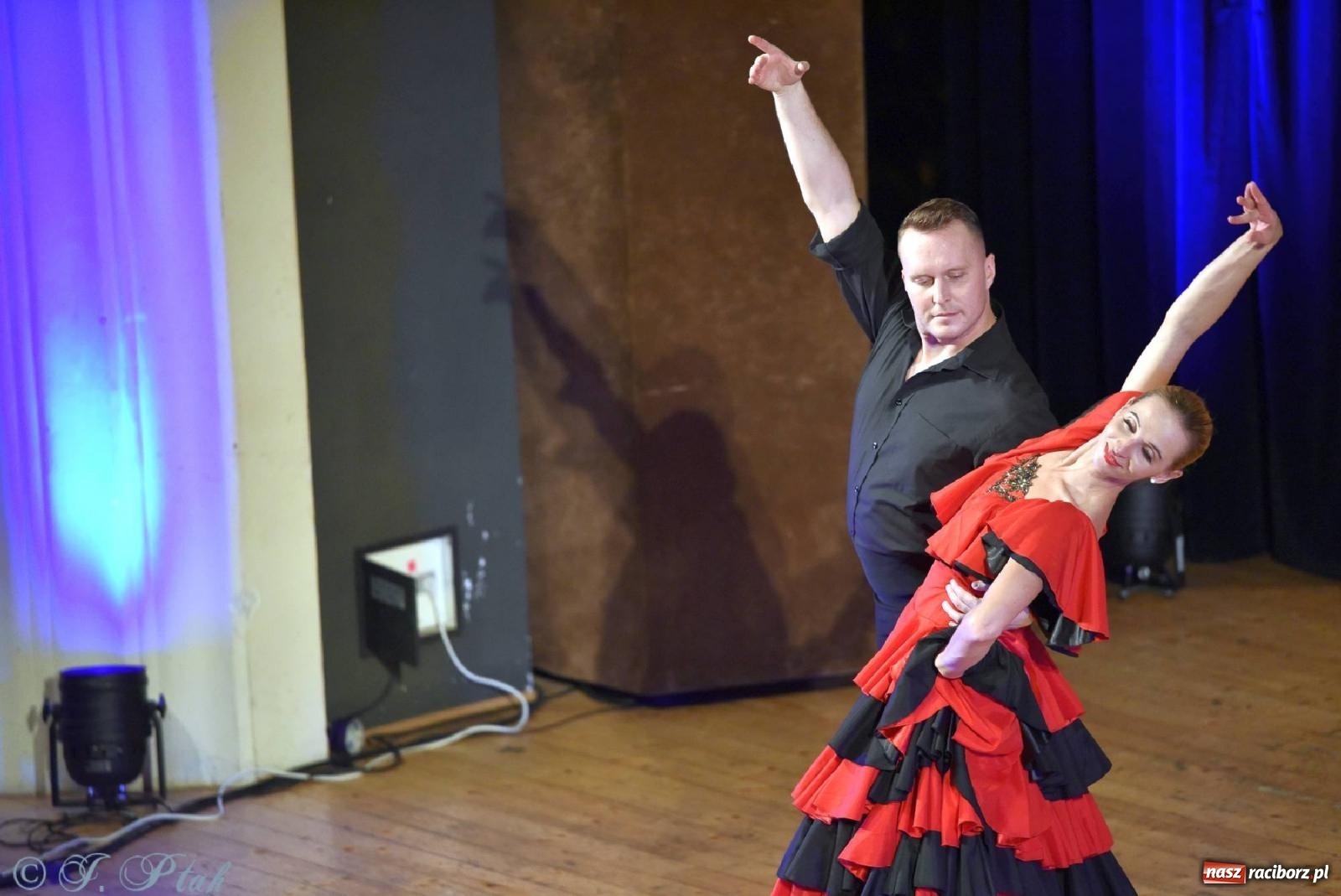 Zdjęcie w galerii na portalu naszraciborz.pl: Magiczny klimat starego Wiednia w RCK-u [FOTO] wiadomości z regionu