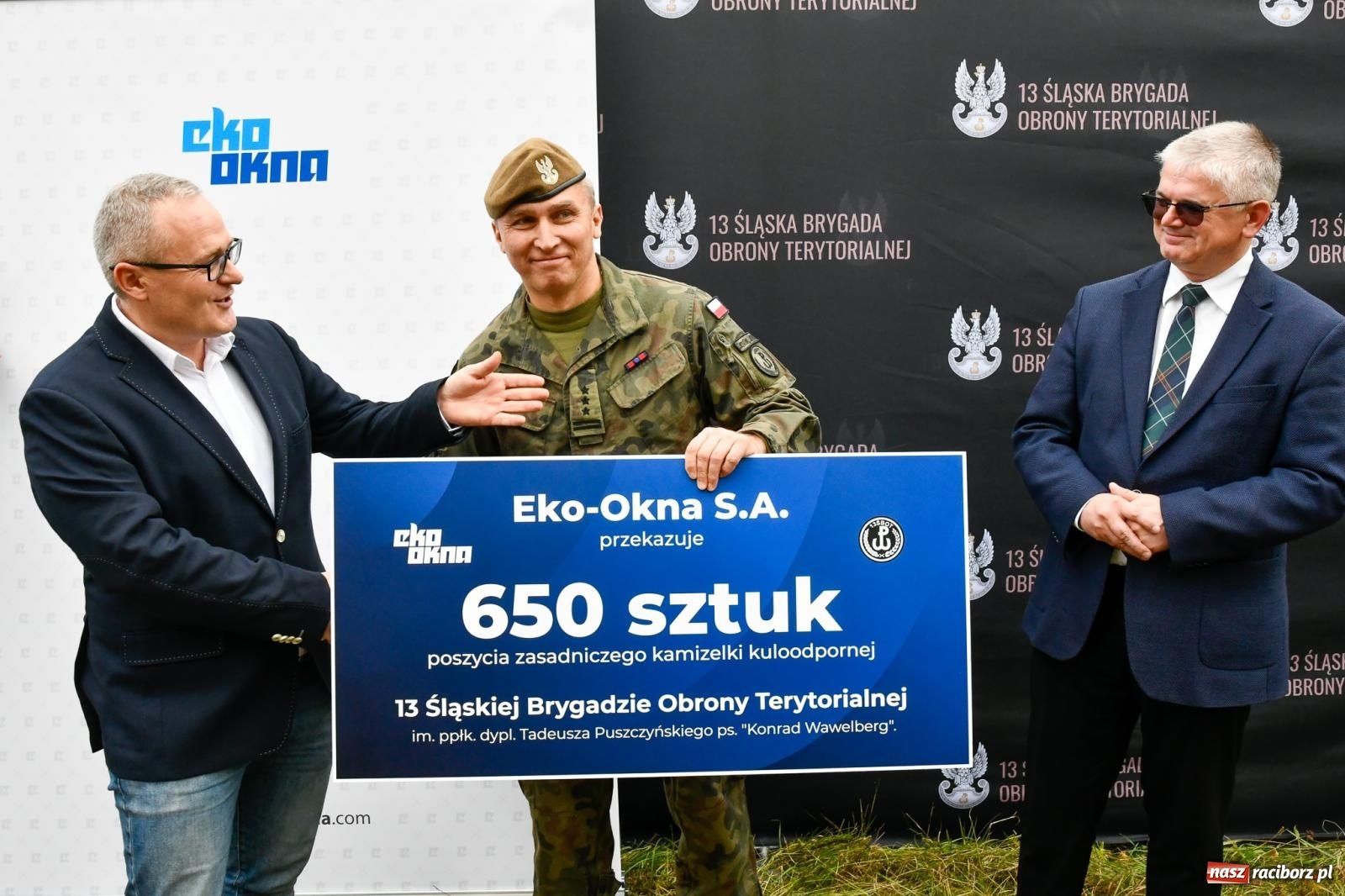 Zdjęcie w galerii na portalu naszraciborz.pl: Eko-Okna wspierają polską armię [FOTO i WIDEO] wiadomości z regionu