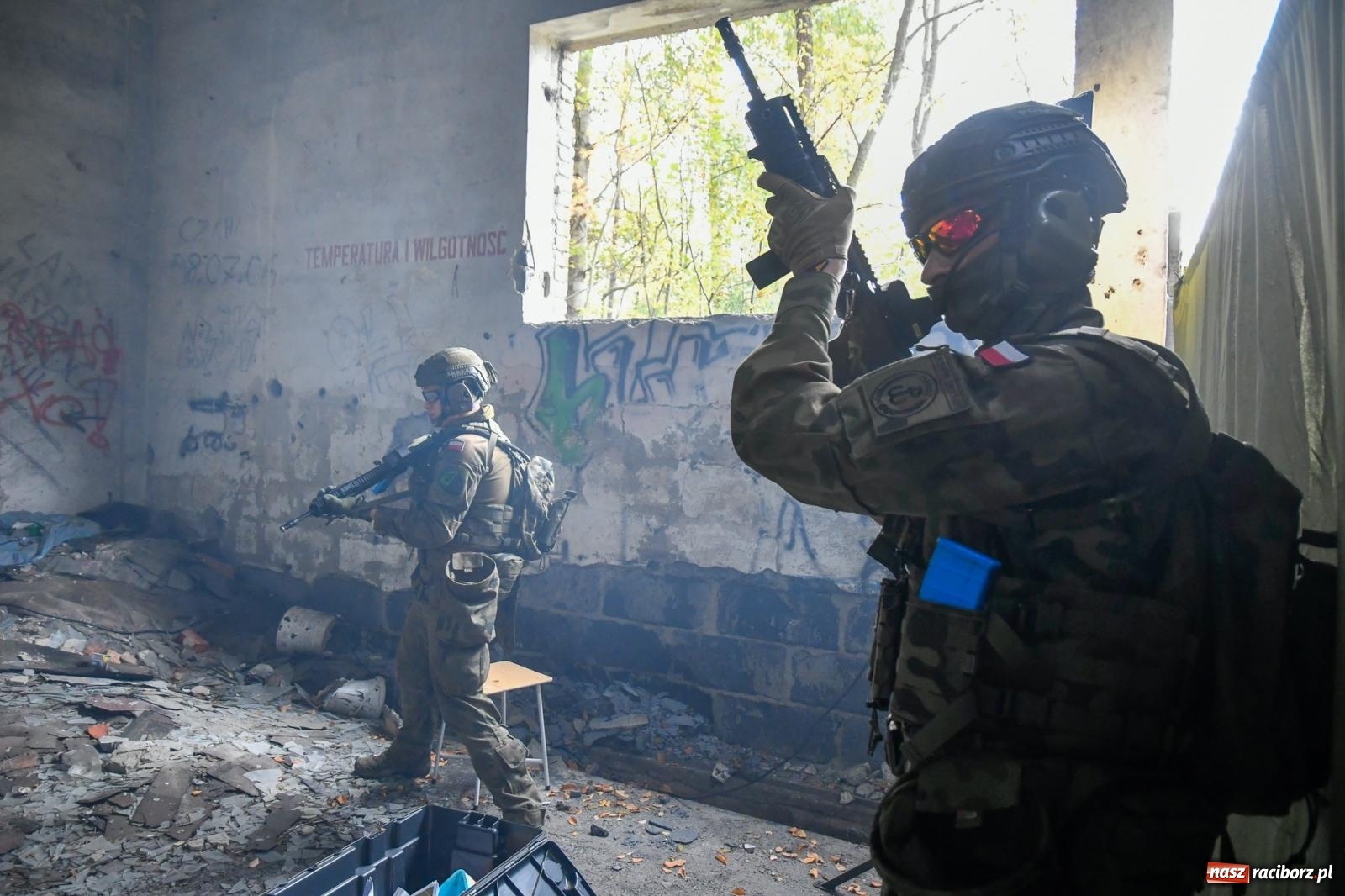 Zdjęcie w galerii na portalu naszraciborz.pl: Strzały i wybuchy. Śląscy terytorialsi ćwiczą w Kuźni Raciborskiej [FOTO i WIDEO] wiadomości z regionu