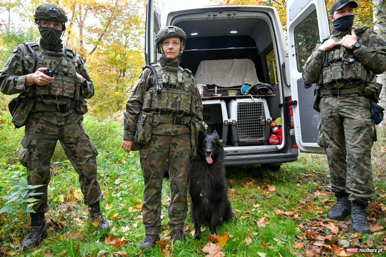 Zdjęcie w galerii na portalu naszraciborz.pl: Strzały i wybuchy. Śląscy terytorialsi ćwiczą w Kuźni Raciborskiej [FOTO i WIDEO] wiadomości z regionu