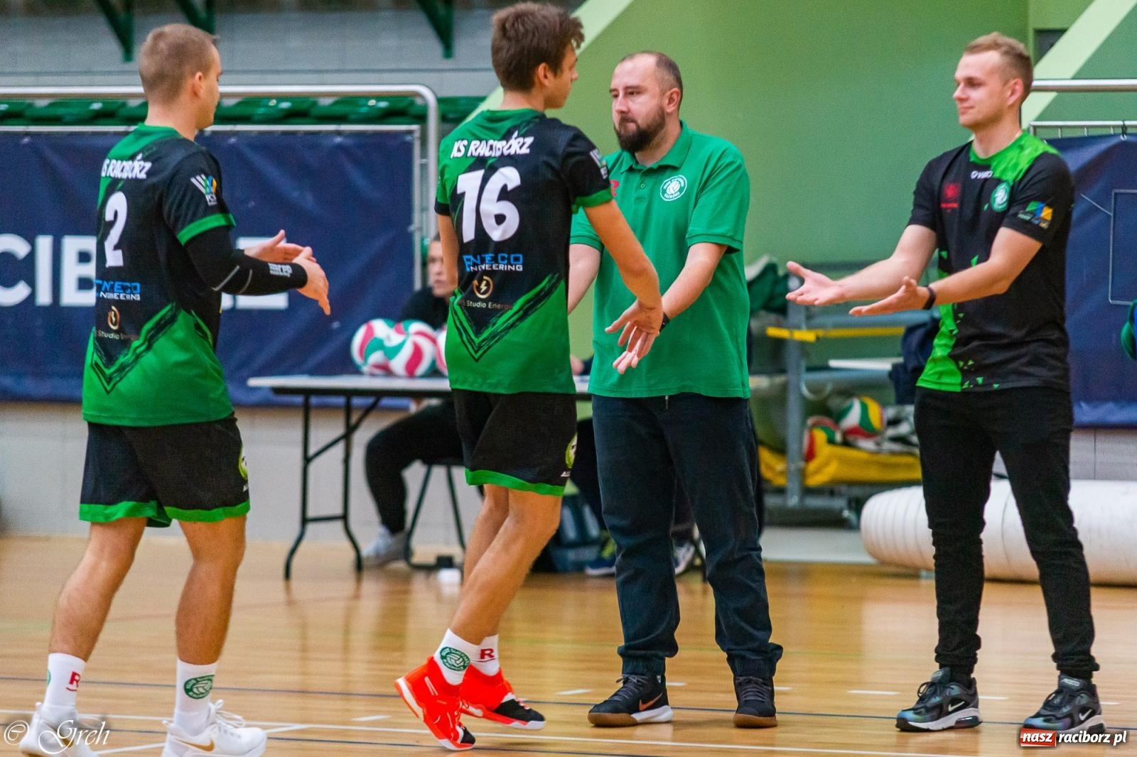 Zdjęcie w galerii na portalu naszraciborz.pl: Siatkarski dreszczowiec w I lidze śląskiej [FOTO i WIDEO] wiadomości z regionu