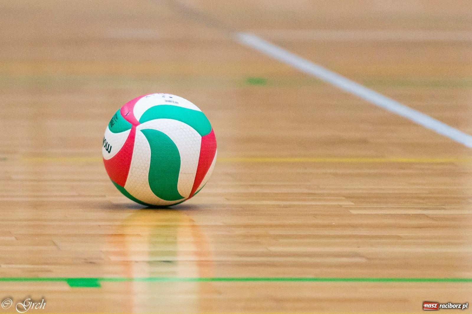 Zdjęcie w galerii na portalu naszraciborz.pl: Siatkarski dreszczowiec w I lidze śląskiej [FOTO i WIDEO] wiadomości z regionu