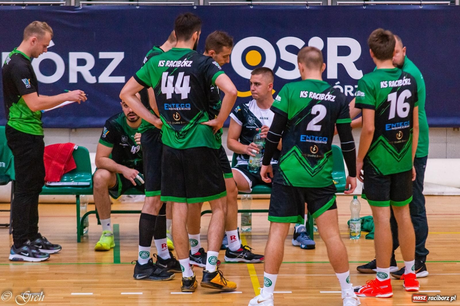 Zdjęcie w galerii na portalu naszraciborz.pl: Siatkarski dreszczowiec w I lidze śląskiej [FOTO i WIDEO] wiadomości z regionu