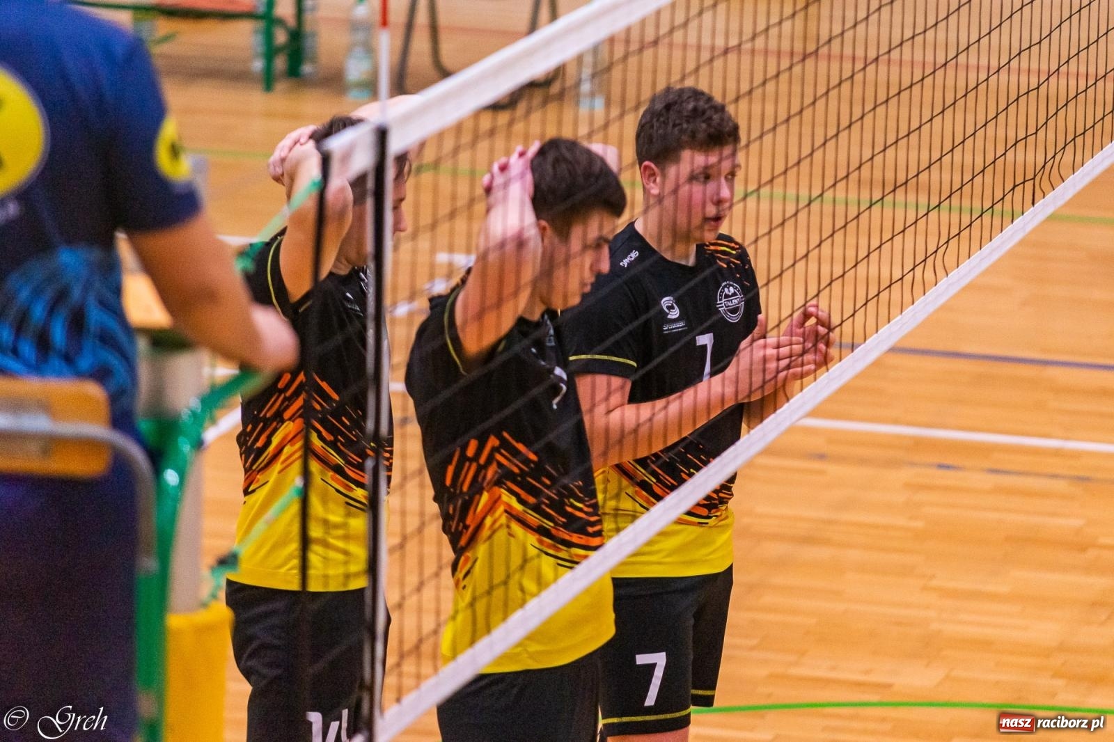 Zdjęcie w galerii na portalu naszraciborz.pl: Siatkarski dreszczowiec w I lidze śląskiej [FOTO i WIDEO] wiadomości z regionu