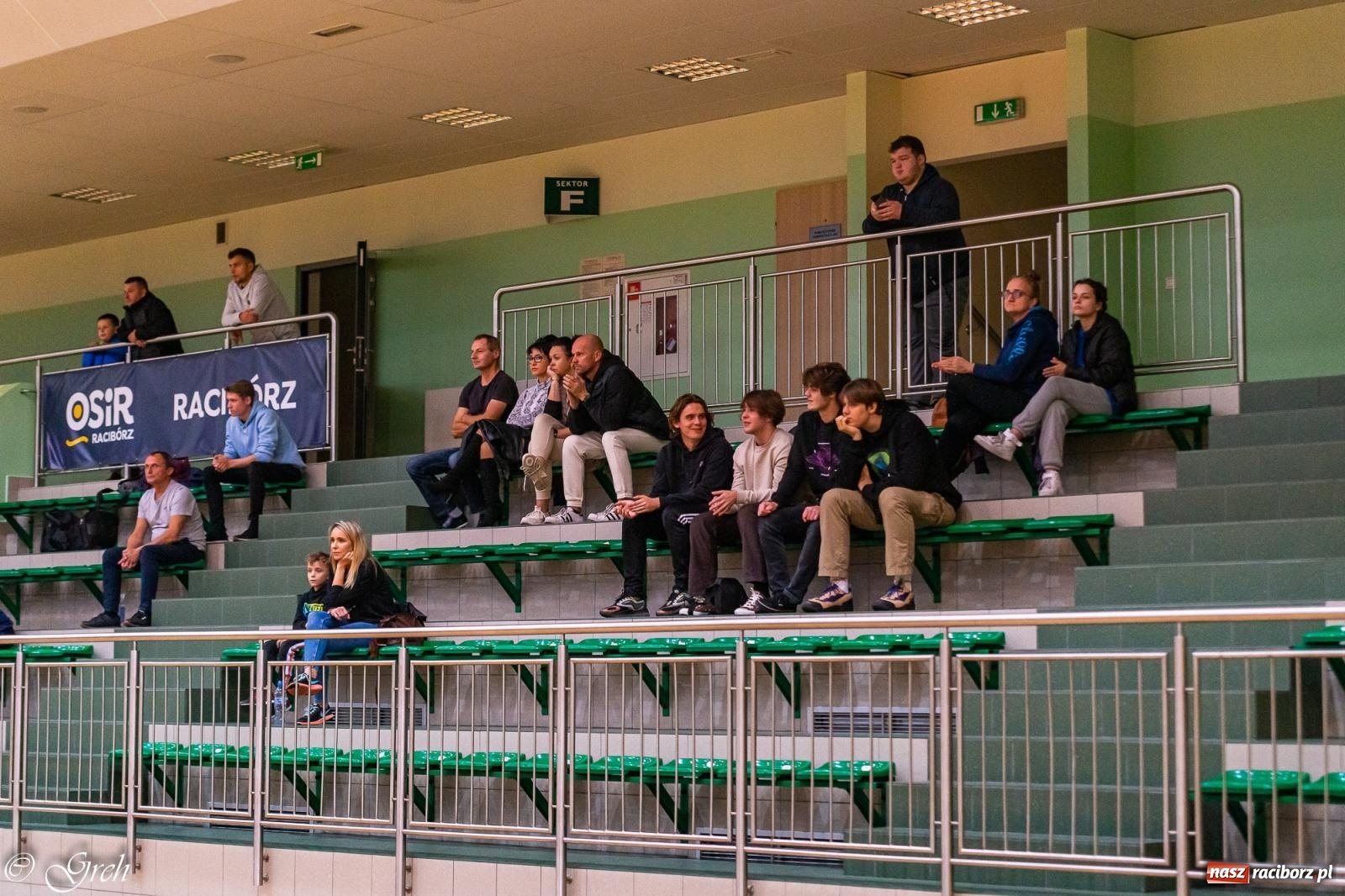 Zdjęcie w galerii na portalu naszraciborz.pl: Siatkarski dreszczowiec w I lidze śląskiej [FOTO i WIDEO] wiadomości z regionu