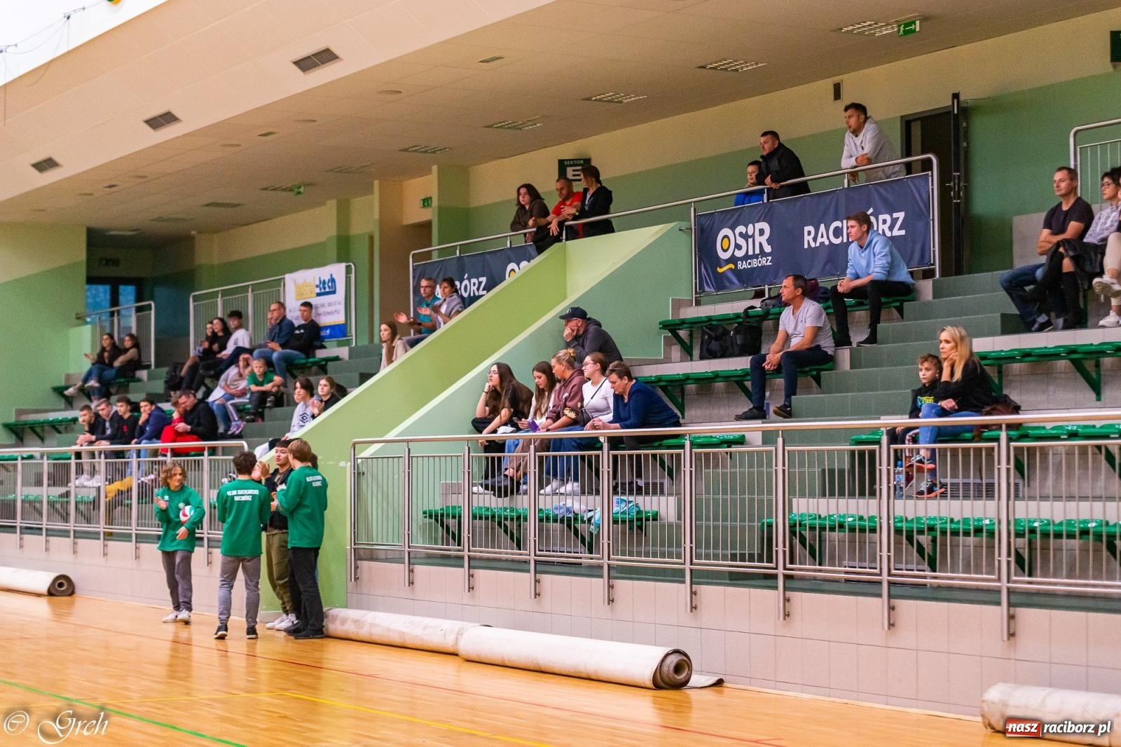 Zdjęcie w galerii na portalu naszraciborz.pl: Siatkarski dreszczowiec w I lidze śląskiej [FOTO i WIDEO] wiadomości z regionu