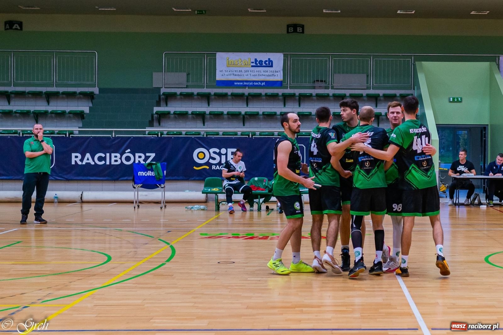 Zdjęcie w galerii na portalu naszraciborz.pl: Siatkarski dreszczowiec w I lidze śląskiej [FOTO i WIDEO] wiadomości z regionu
