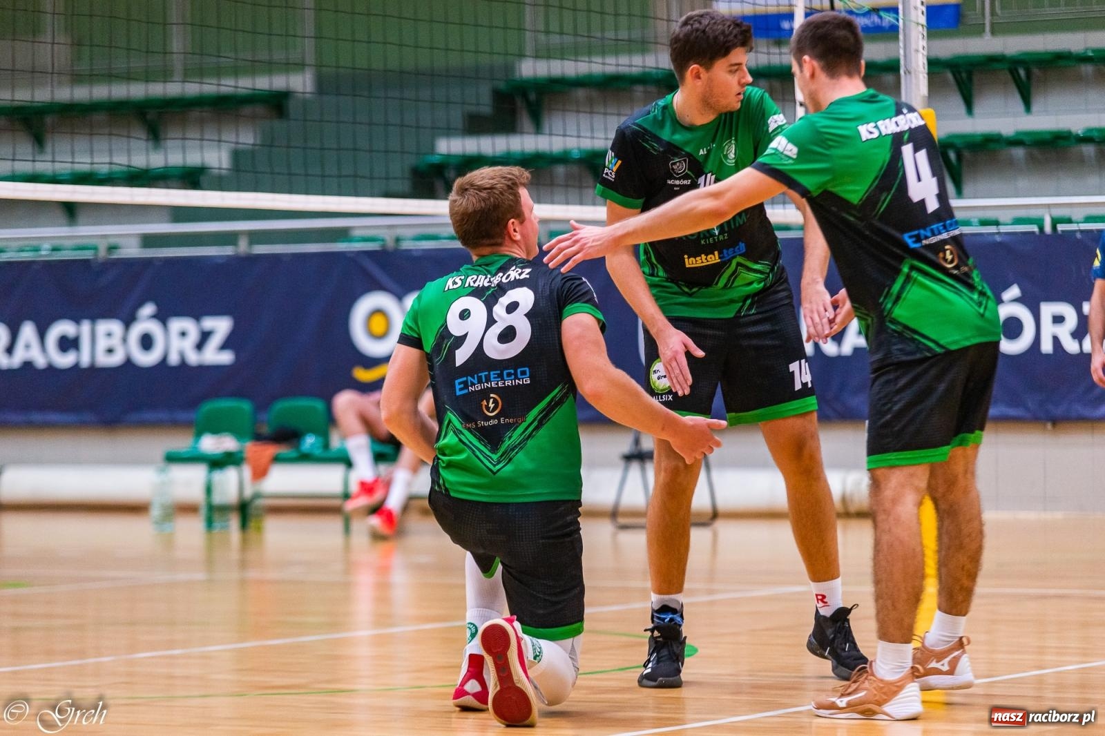 Zdjęcie w galerii na portalu naszraciborz.pl: Siatkarski dreszczowiec w I lidze śląskiej [FOTO i WIDEO] wiadomości z regionu