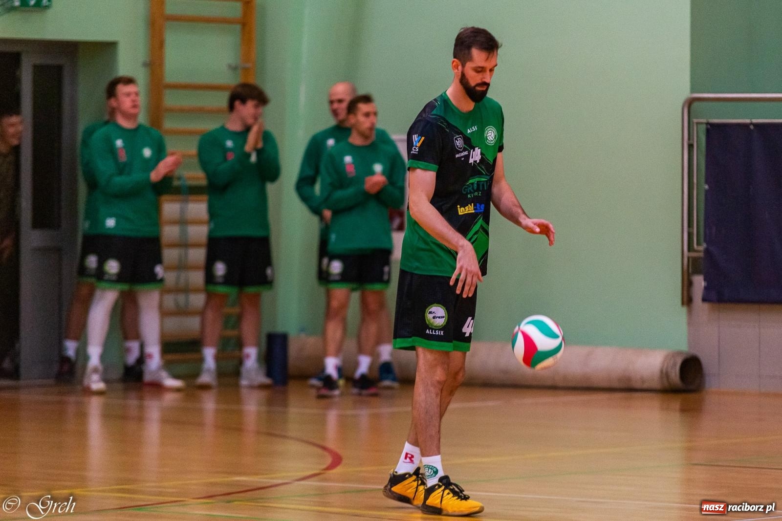 Zdjęcie w galerii na portalu naszraciborz.pl: Siatkarski dreszczowiec w I lidze śląskiej [FOTO i WIDEO] wiadomości z regionu