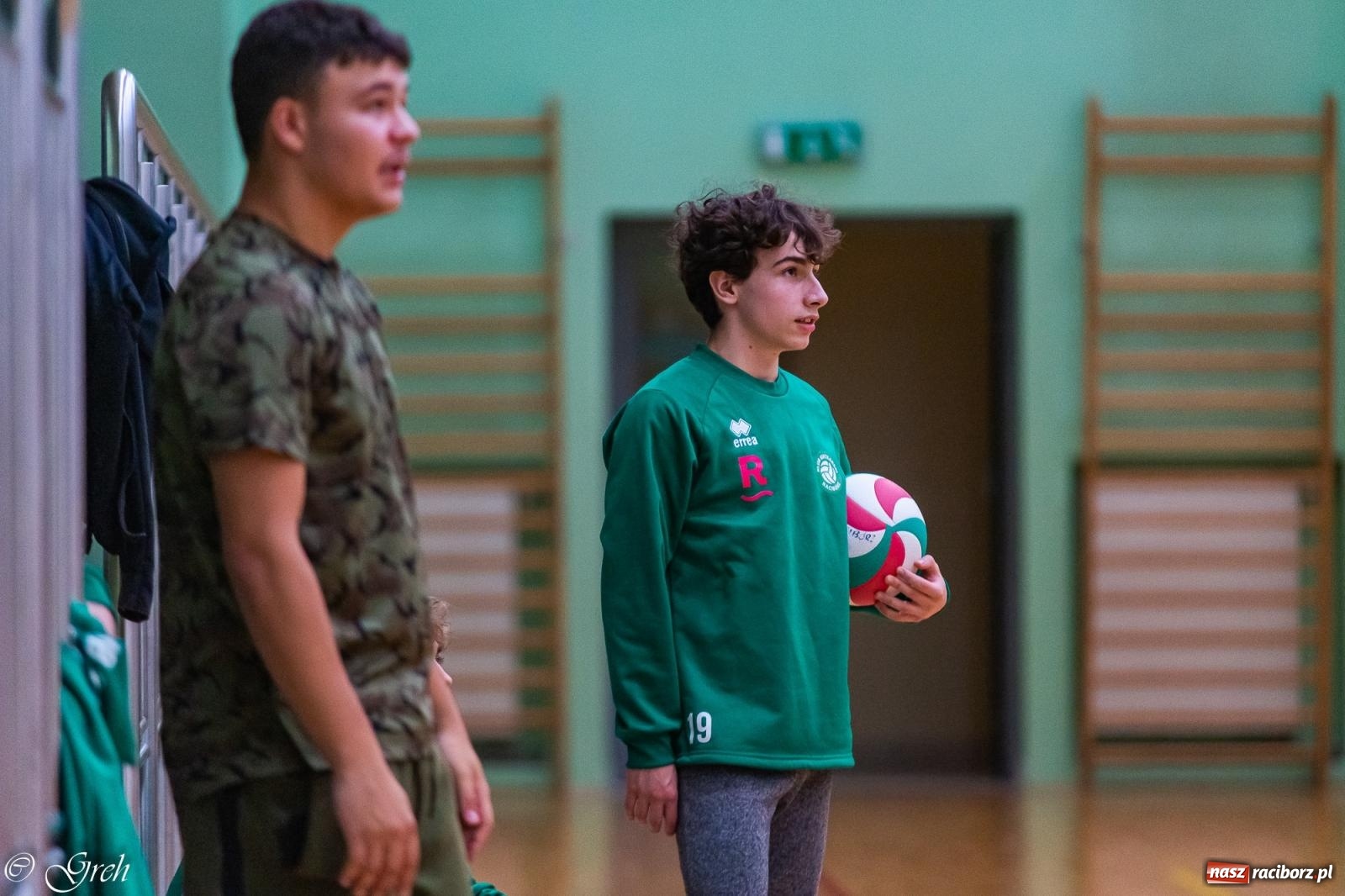 Zdjęcie w galerii na portalu naszraciborz.pl: Siatkarski dreszczowiec w I lidze śląskiej [FOTO i WIDEO] wiadomości z regionu